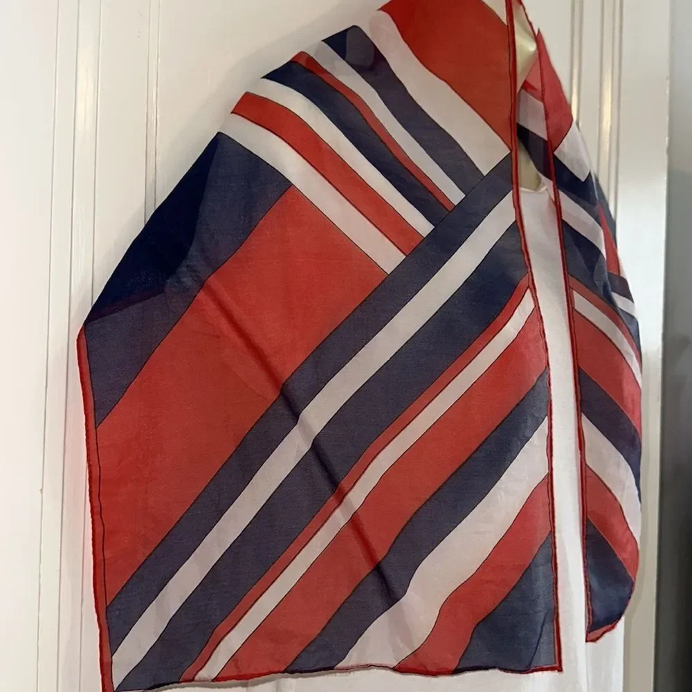 Vintage mid century semi sheer red, white & blue‎ polyester scarf